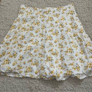 Hollister Yellow Floral Pleated Skater Mini Skirt